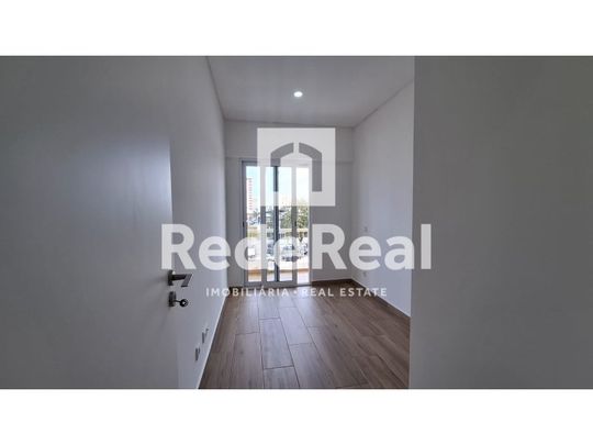 Apartamento T4 em Faro - Photo 1