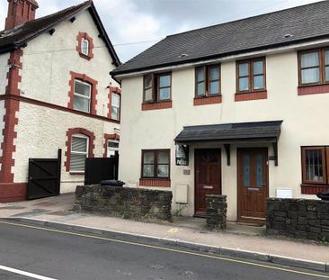 2 bedroom semi-detached house to rent - Photo 6