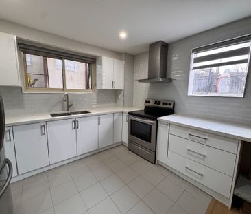For Lease - 2838 Kingsberry Crescent Unit# Lower, Mississauga, Ontario - Photo 6