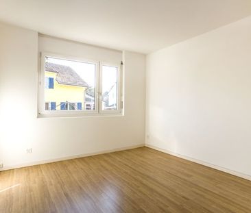 Gemütliche 2-Zimmer-Wohnung in ruhiger Lage in Aesch - Photo 4