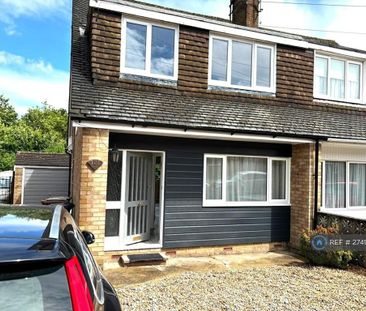 3 bedroom semi-detached house to rent - Photo 6