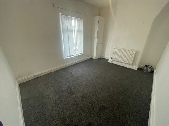 Beaver Grove, Orrell Park, L9 4RT - Photo 1