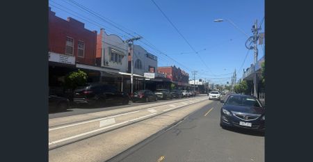 Secure 1-Bedroom Apartment on Glen Huntly Road - Photo 5