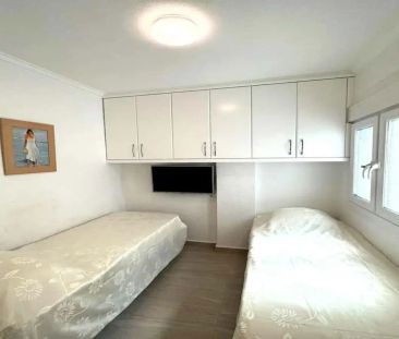 Apartamento en Paseo Riviera, Mil Palmeras - Foto 1