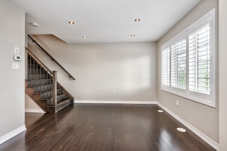 For Lease - 3002 Preserve Drive Unit# 20, Oakville, Ontario - Photo 5