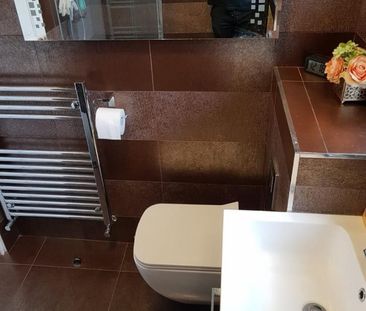 St. Clares Avenue, Fulwood, Preston - Photo 1