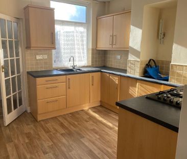 2 bedroom house to rent - Photo 2