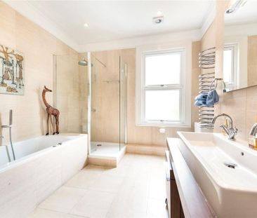 5 bedroom semi-detached house to rent - Photo 4