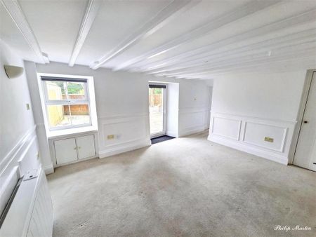 2 bedroom semi-detached house to rent - Photo 2