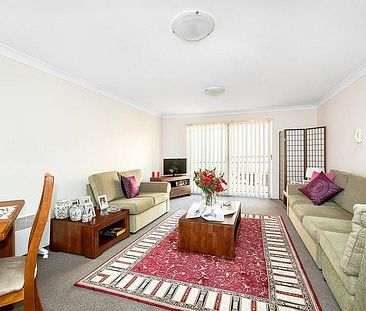 Convenient Apartment Living in the Heart of Burwood - Photo 1