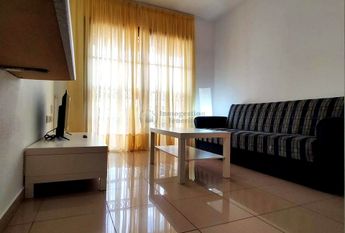 Se alquila en Costa del Silencio apartamento de 1 dormitorio