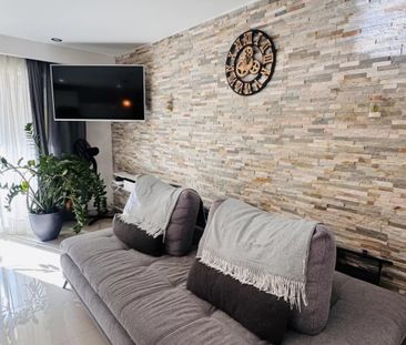 NICE ACCROPOLIS LOCATION MEUBLEE T2 - Photo 4