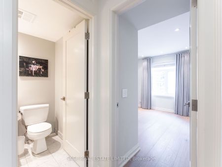 Condo Townhouse For Lease | C8142364 - Photo 4