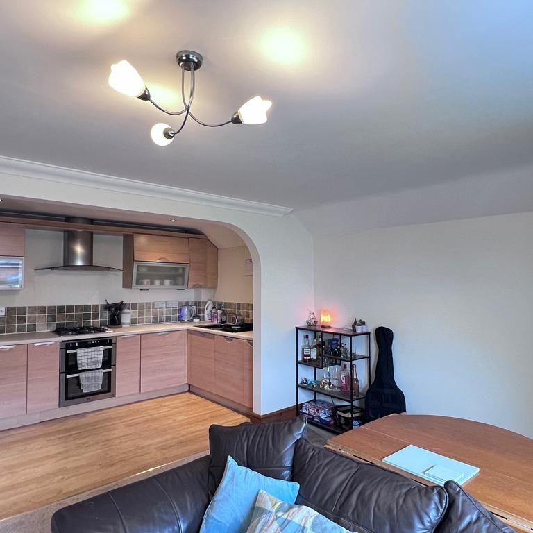 2 bedroom apartment to rent - Photo 1