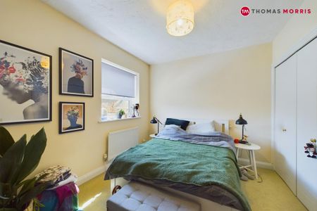 3 bedroom detached house to rent - Photo 3