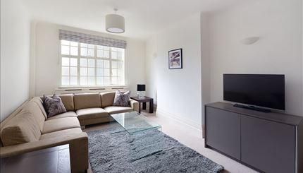 5 bedroom flat to rent - Photo 1