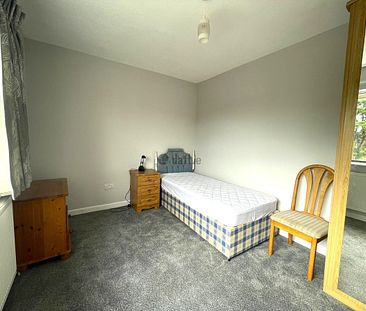Apartment to rent in Dublin, Glasnevin - Photo 1