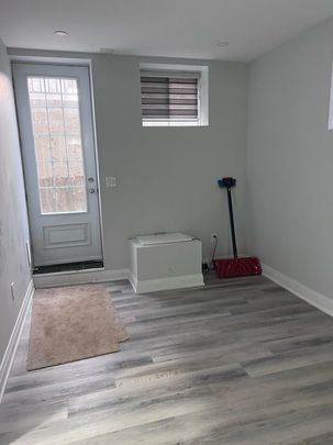 For Lease - 90 Merlin Street Unit# Basement, Oakville, Ontario - Photo 1