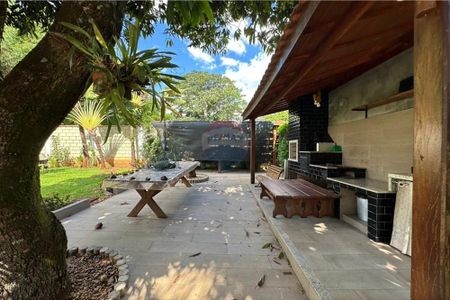CASA COM 4 QUARTOS PARA ALUGAR NO CONDOMÍNIO VILLAGE BANDEIRANTES 1 - 1750M² - JARDINÓPOLIS - Foto 3