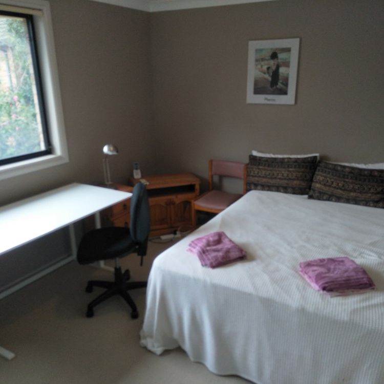 2-bedroom shared townhouse, William Street - Photo 1