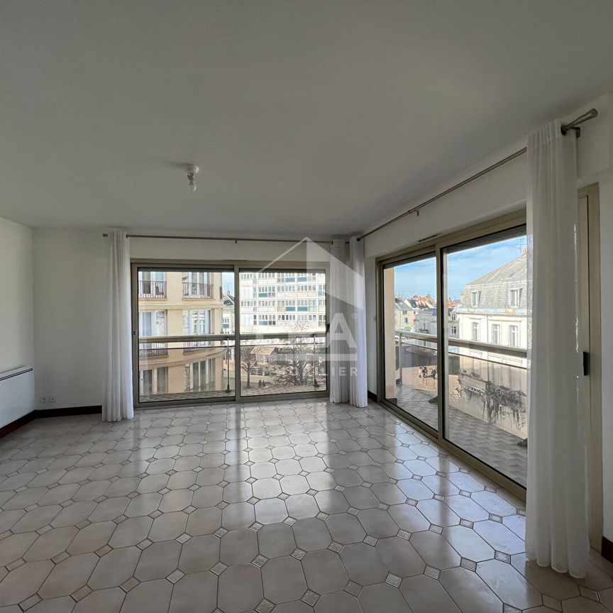 Location Appartement 3 pièces 76m² - Photo 1