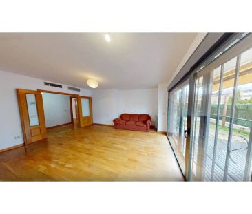 Piso de alquiler en Calle Picasso, Somosaguas - Photo 3