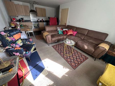 2 bedroom apartment to rent - Photo 3
