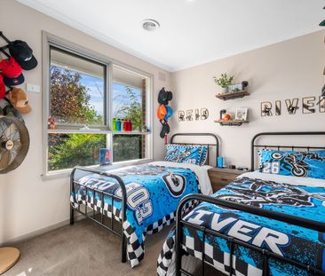 RARE GEM IN CENTRAL LOCATION - Photo 4