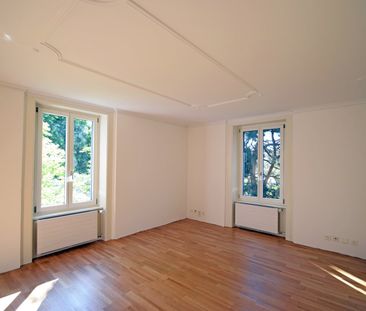 Klassisches Wohnflair in stattlicher Liegenschaft - Foto 3
