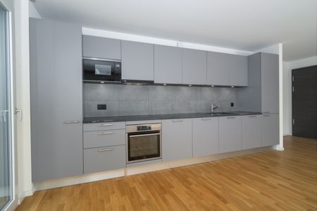 Apartment - Photo 2