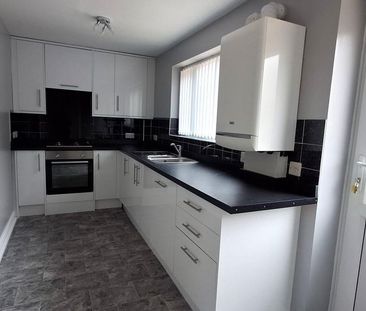3 bedroom detached house to rent - Photo 5