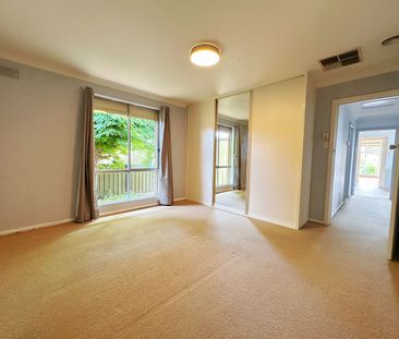 Neat, Conveniently Located and Spacious 2 Bedroom House+ Study - Photo 5