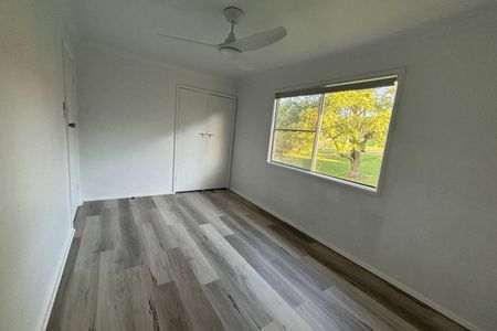 Beach House Vibes - Photo 3