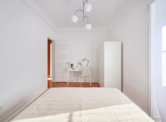 Avenida João XXI, Lisbon, Lisbon 1000-303 - Photo 1