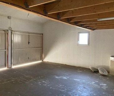 Maison à louer - 6 pièces - 165 m² - Photo 3