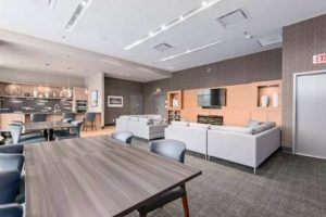 $1400 / 1br – 631ft2 – 1 Br + Den Evergreen Condo (Bosa) (Coquitlam Center) - Photo 1