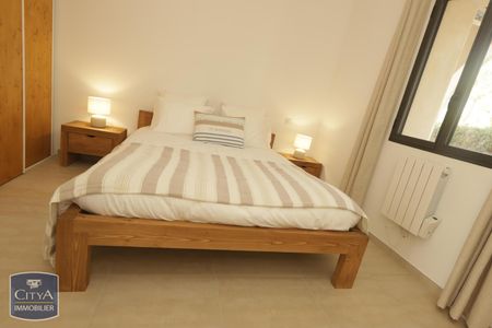 Location Appartement 3 pièces 74m² MIREVAL 34110 - Photo 2