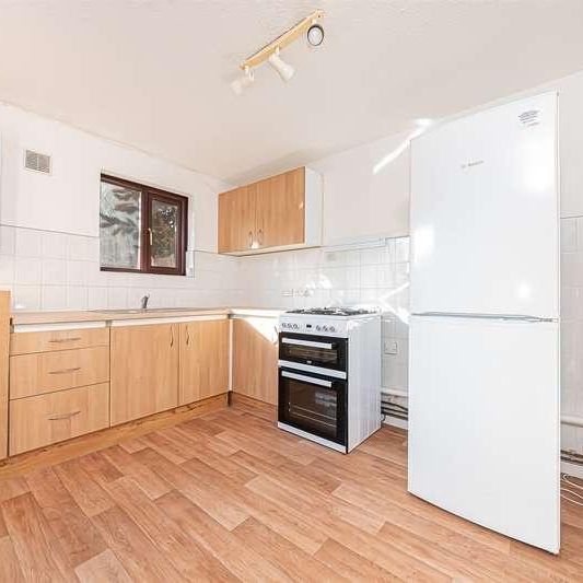 Bridport Close, Lower Earley, Reading, RG6 - Photo 1