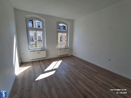Neu renovierte 4-Zimmer-Wohnung mit Balkon am Stadtrand von Plauen! - Photo 2