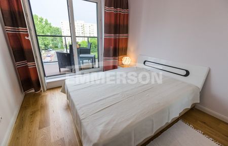 Warszawa, Mokotów, Cieszyńska - Photo 2