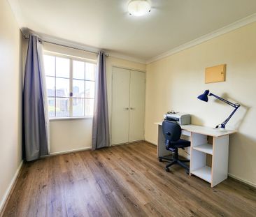 61/30 Bishops Row, East Perth WA 6004 - Photo 4