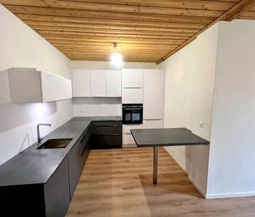 Live in the heart of moutier in a beautiful apartment - Photo 3