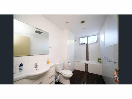 UNIT AT REFLECTIONS ON LITTLE STREET - Photo 4