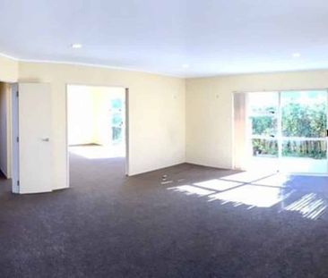 Family Home near the Coast - Photo 5