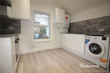 3 bedroom apartment to rent - Photo 4