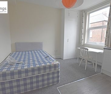 1 Bedroom Studio - Photo 2