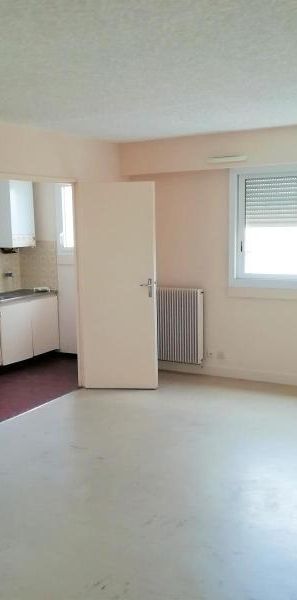Location Appartement 1 pièce 33m² RAMBOUILLET 78120 - Photo 1