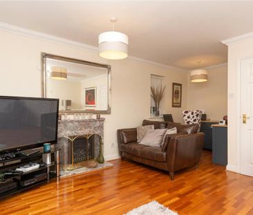 4 bedroom terraced house to rent - Photo 1
