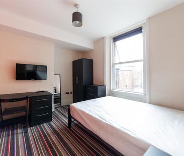 4 bed apartment to rent in Jesmond Road, Jesmond, NE2 - Photo 6