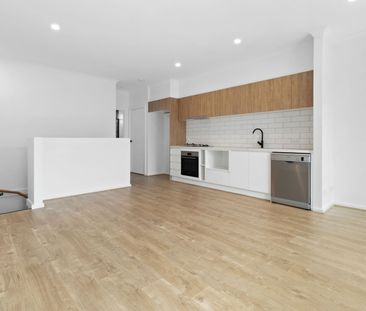 Brand New 2 Bedroom, 2 Bathroom Townhouse - Photo 3